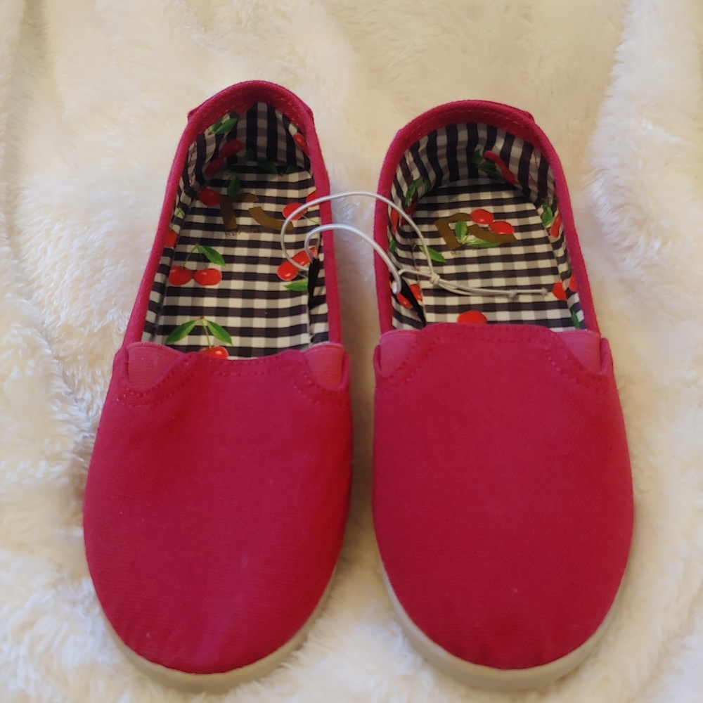 🍒Cherry red Shoes!🍒
